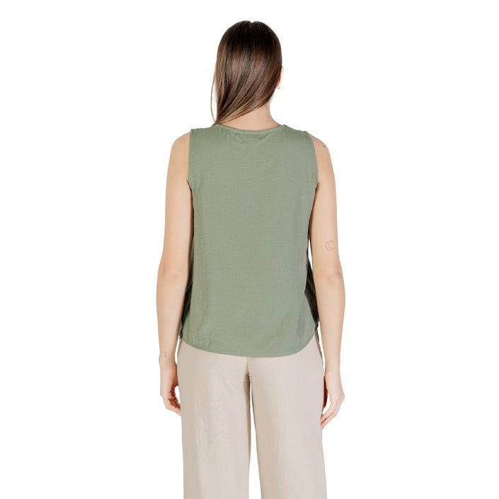 Only Women Top