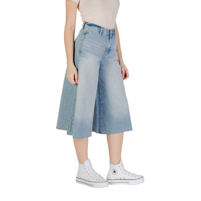 Only Women Short