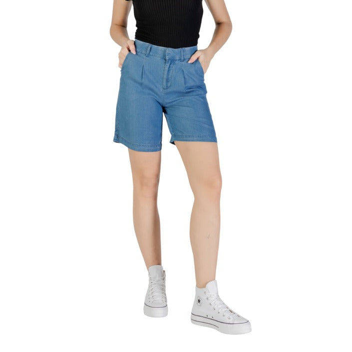 Only Women Short