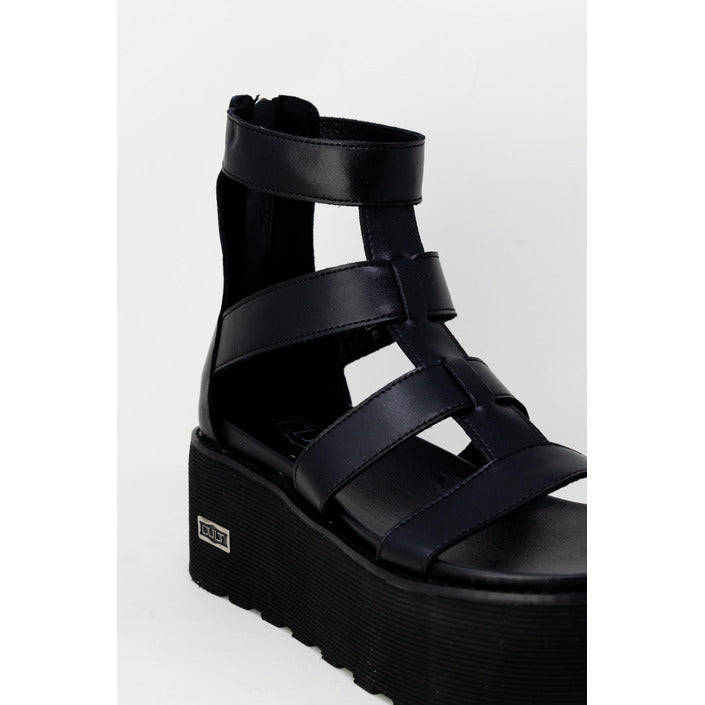 Cult Women Wedges