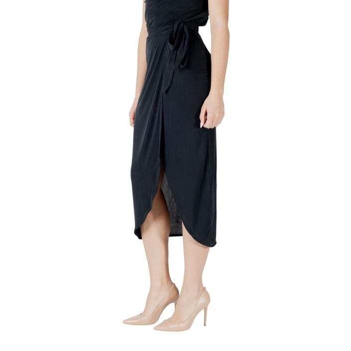Ichi Women Skirt