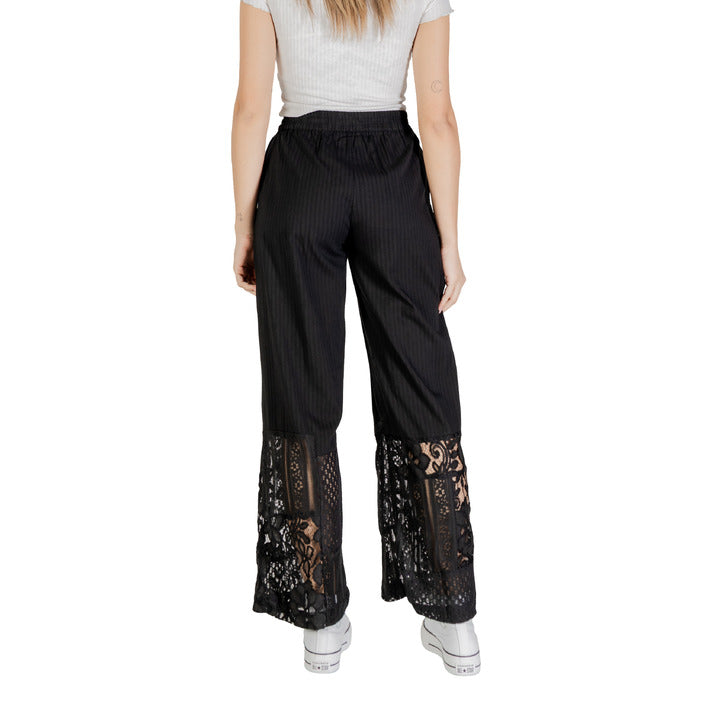 Ichi Women Trousers