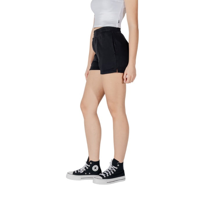 Converse Women Short