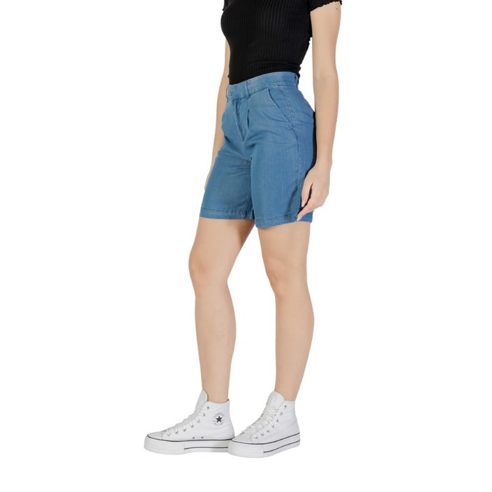 Only Women Short