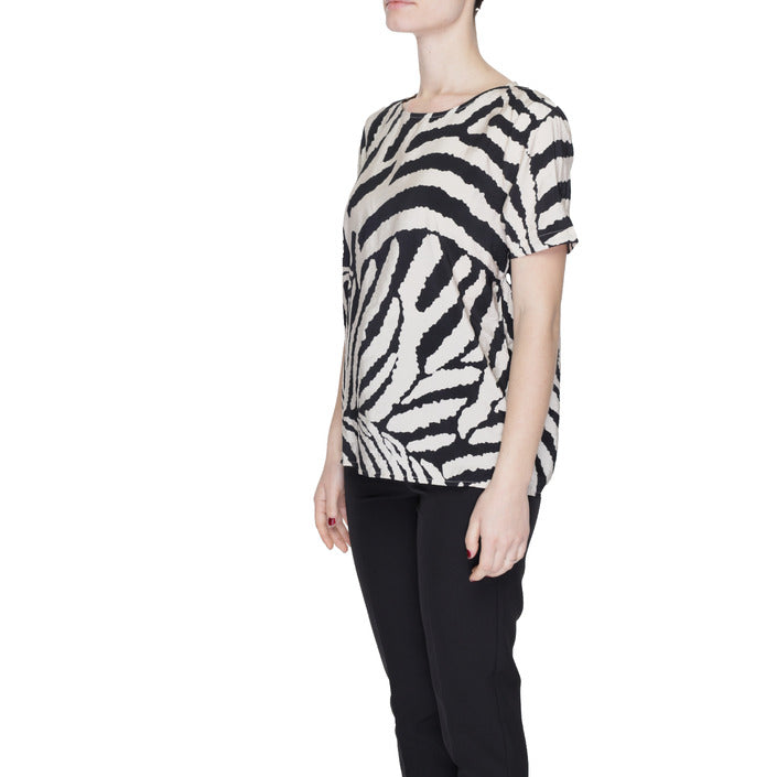 Jacqueline De Yong Women T-Shirt