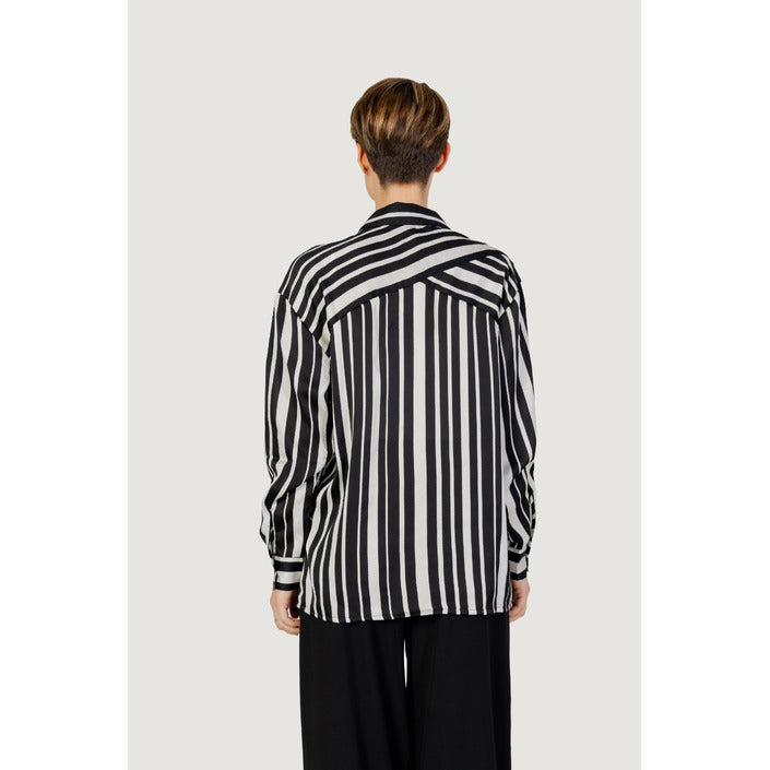 Only Women Shirt