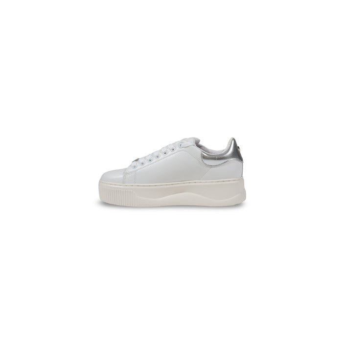 Cult Women Sneakers