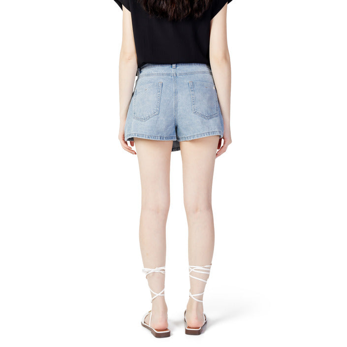Only Women Short