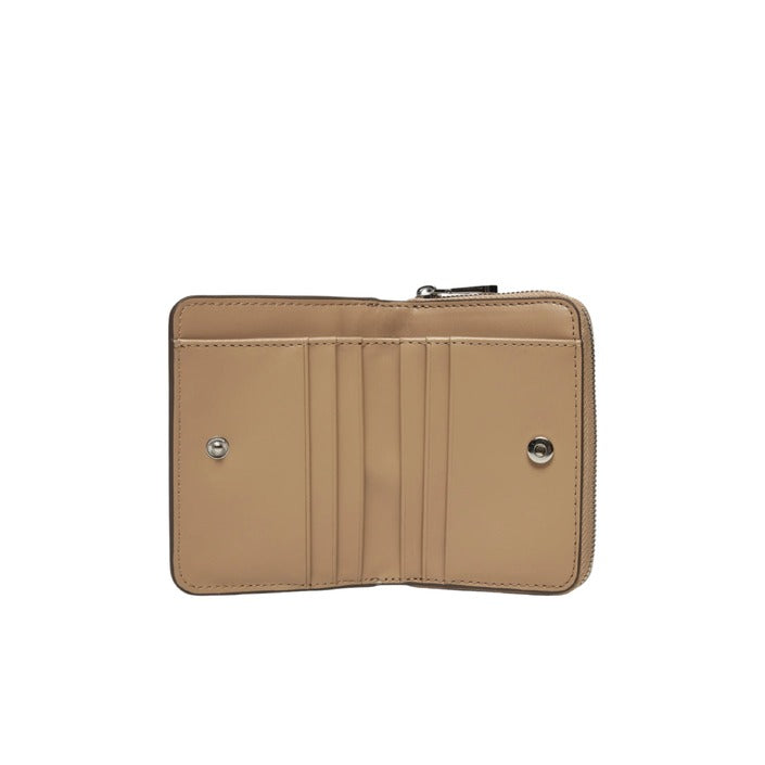 Calvin Klein Women Wallet