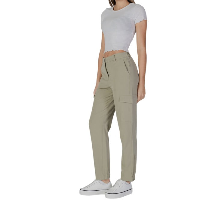 B.young Women Trousers