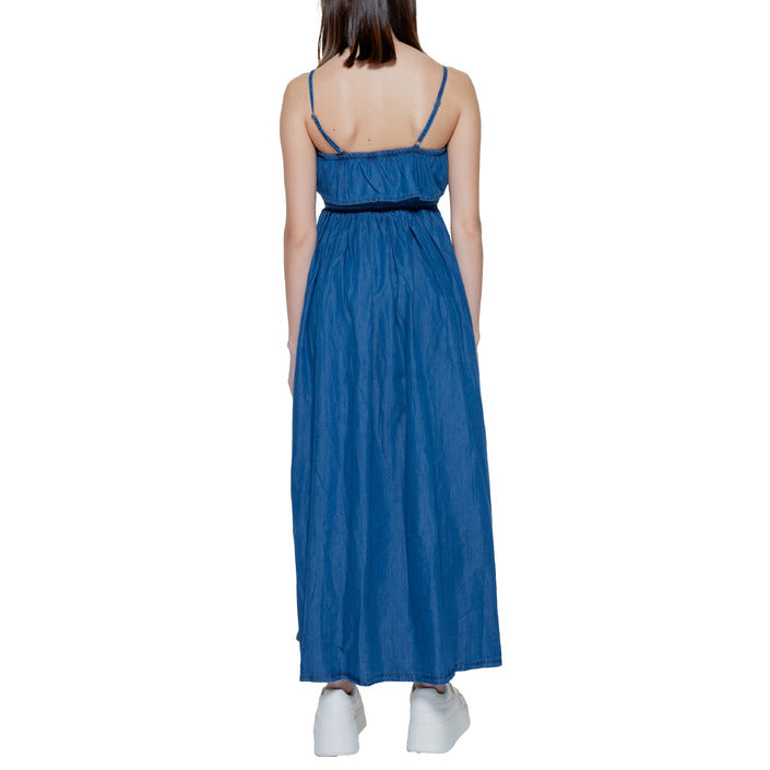 Only Women Dress