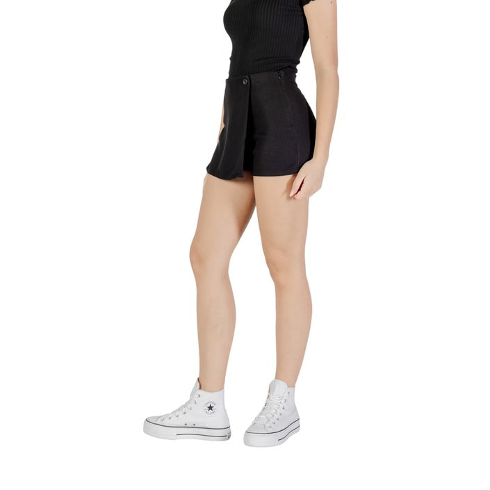 Only Women Short