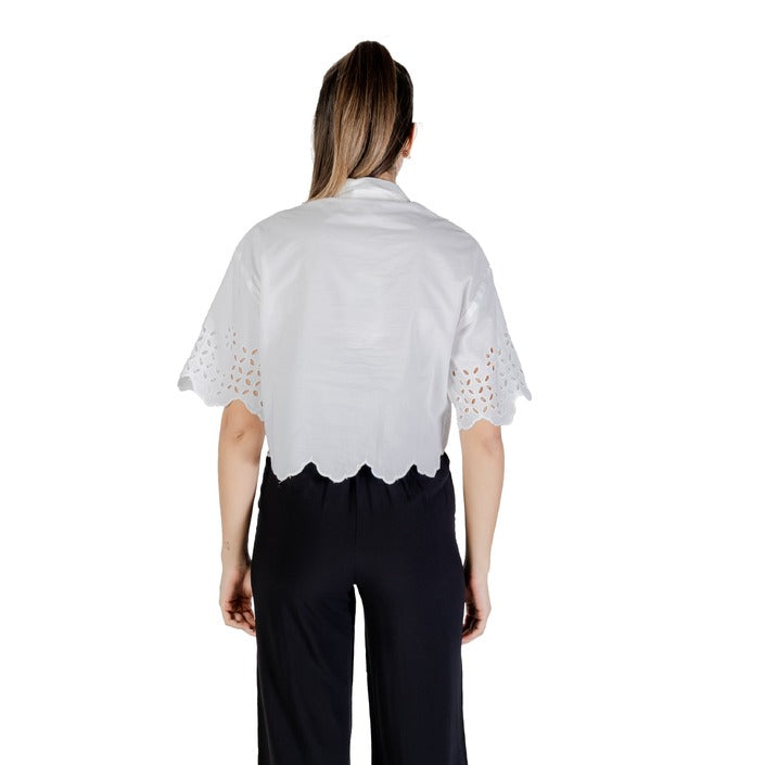 Only Women Shirt