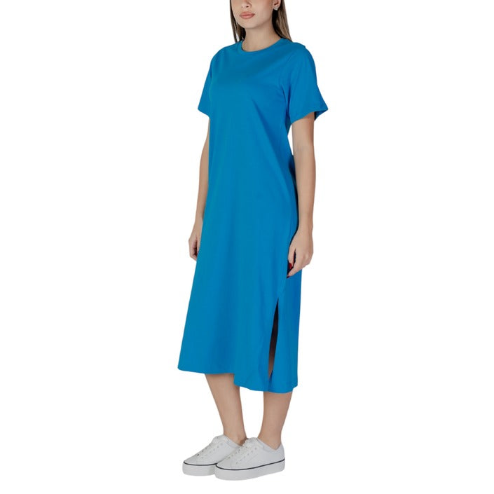 B.young Women Dress