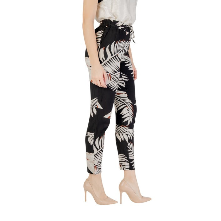 Vero Moda Women Trousers