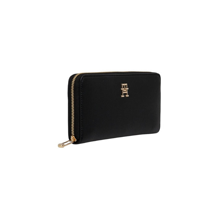 Tommy Hilfiger Women Wallet