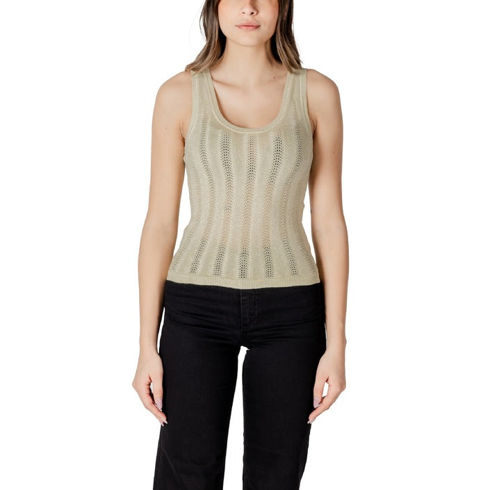 Jacqueline De Yong Women Top