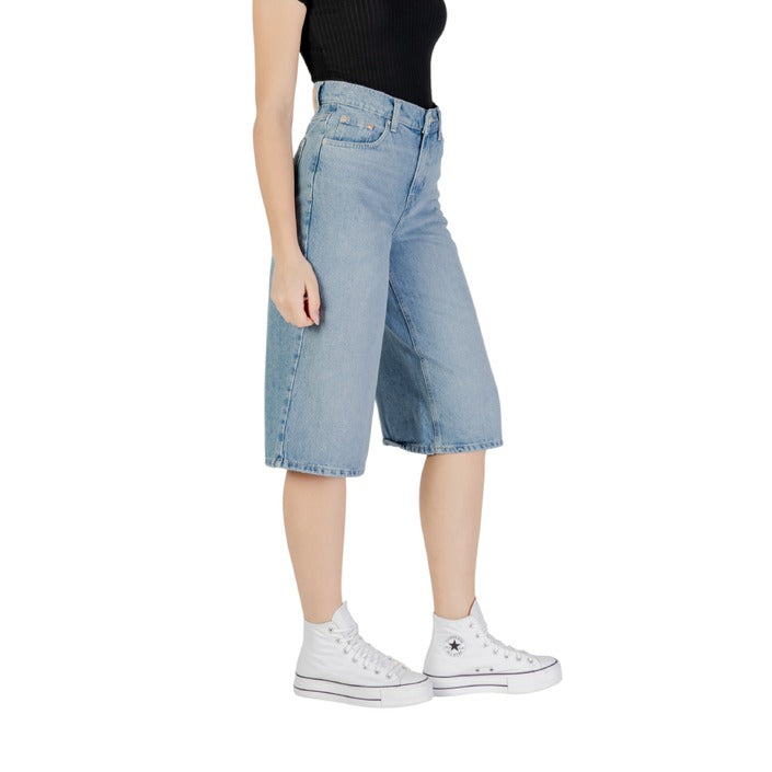 Only Women Short