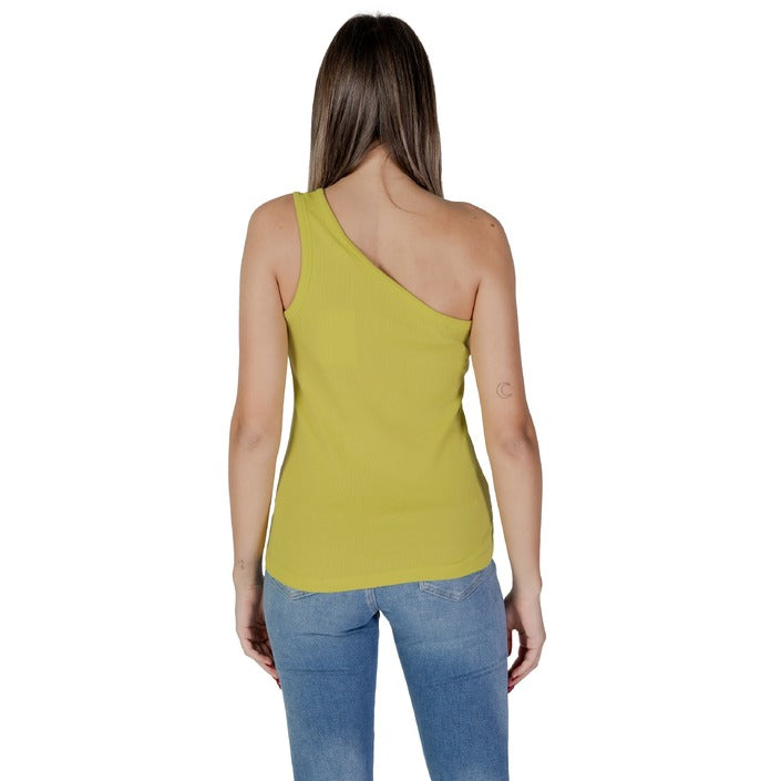 B.young Women Undershirt