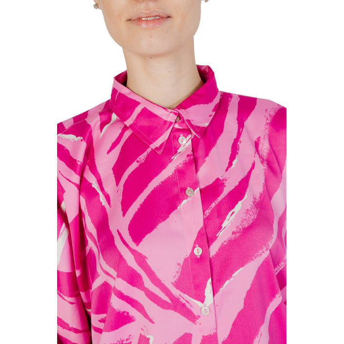 Only Women Shirt
