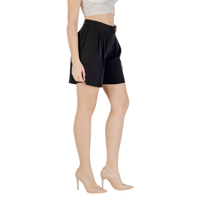 Only Women Short
