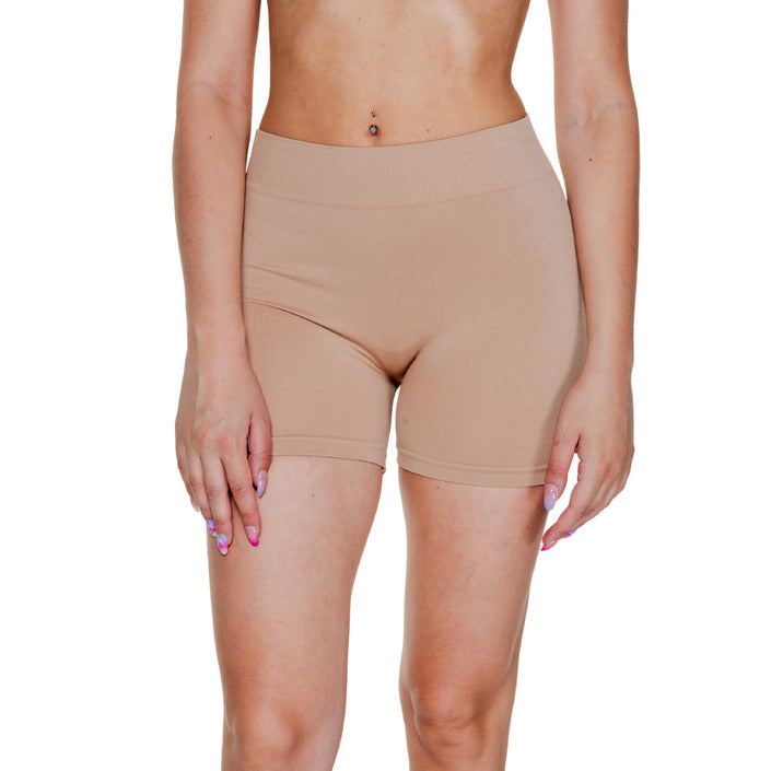 Vero Moda Women Short