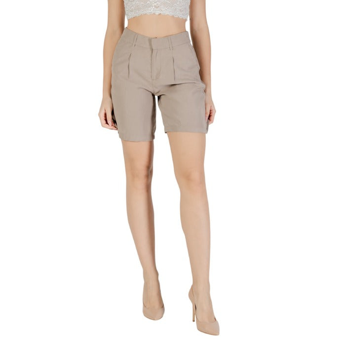 Only Women Short