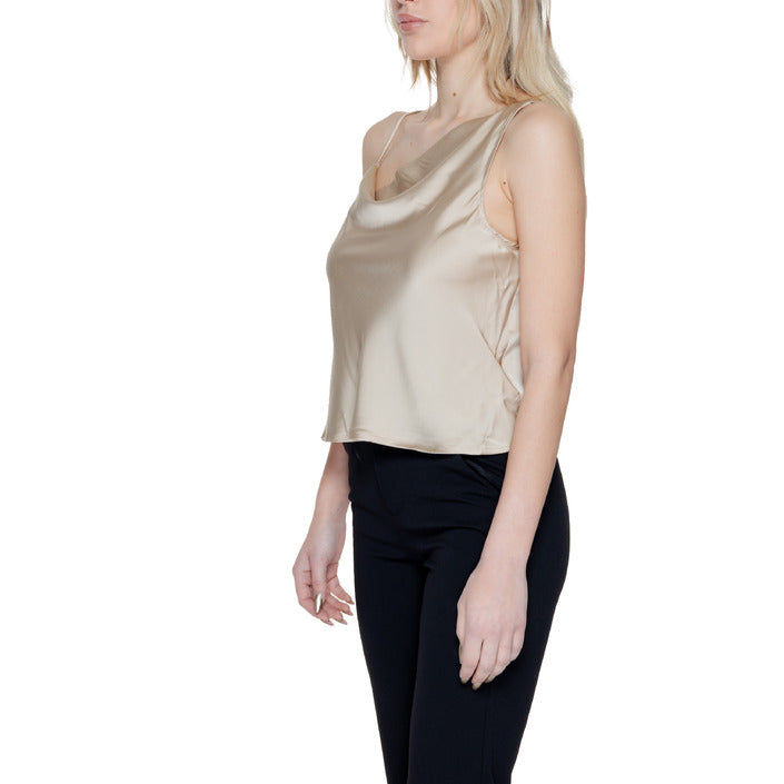 Only Women Undershirt