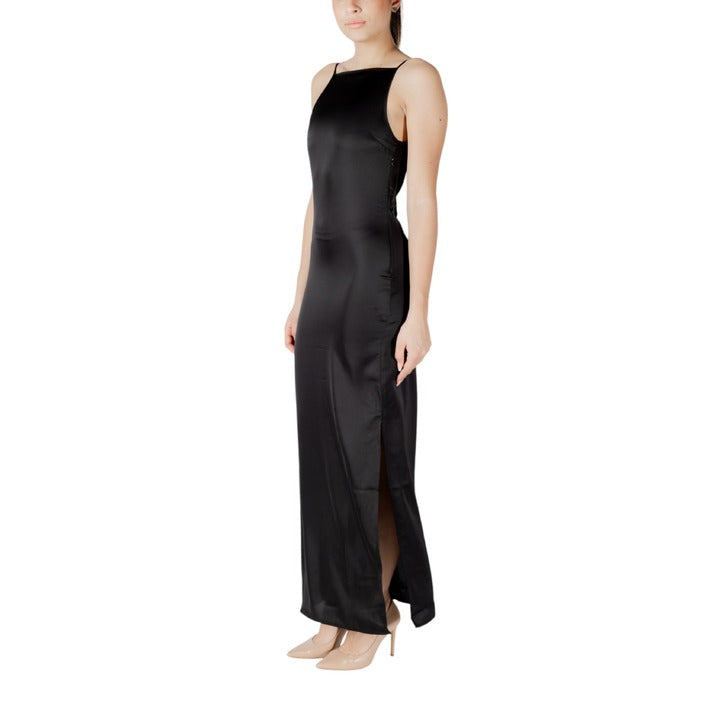 Only Women Dress