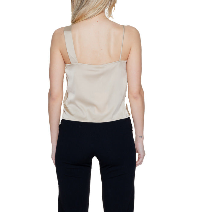 Only Women Undershirt