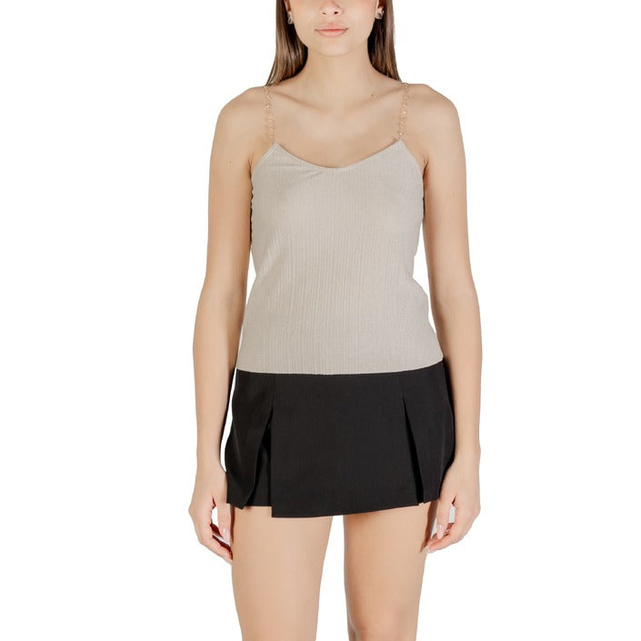 Only Women Top