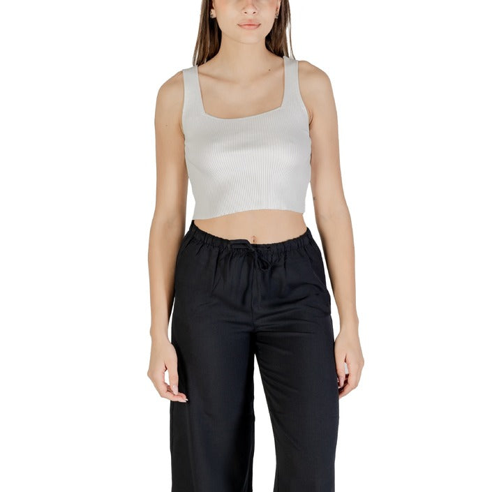 Only Women Top
