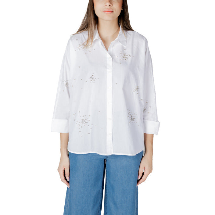 Only Women Shirt