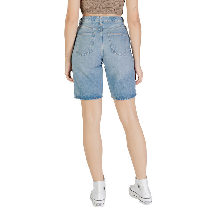 Only Women Short