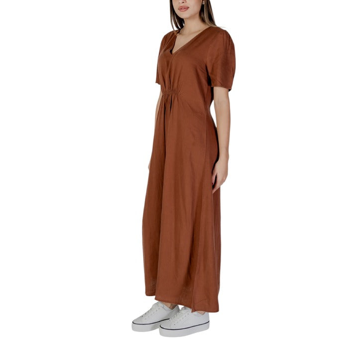 B.young Women Dress