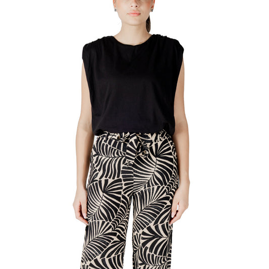 Jacqueline De Yong  Women Top