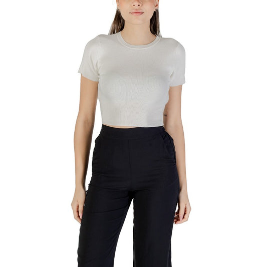 Jacqueline De Yong  Women T-Shirt