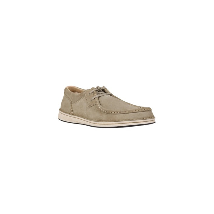 Birkenstock                      Men Moccassin