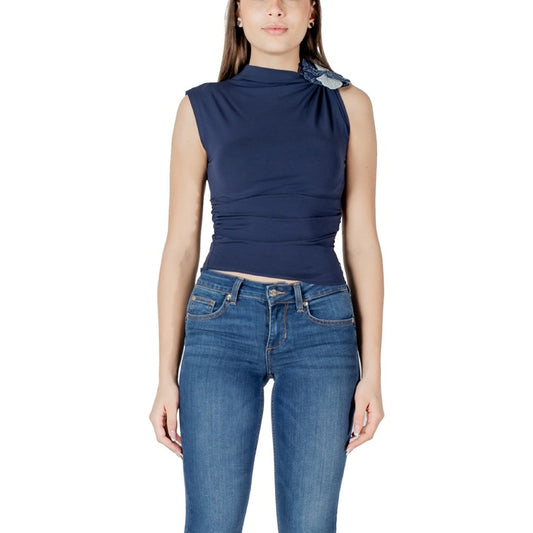 Guess  Women Top