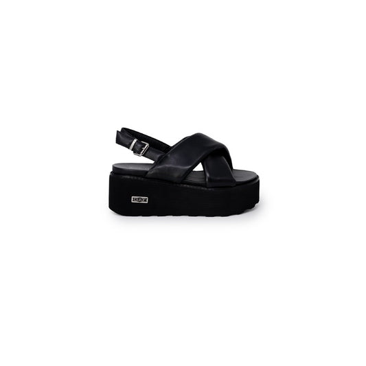 Cult Women Sandals