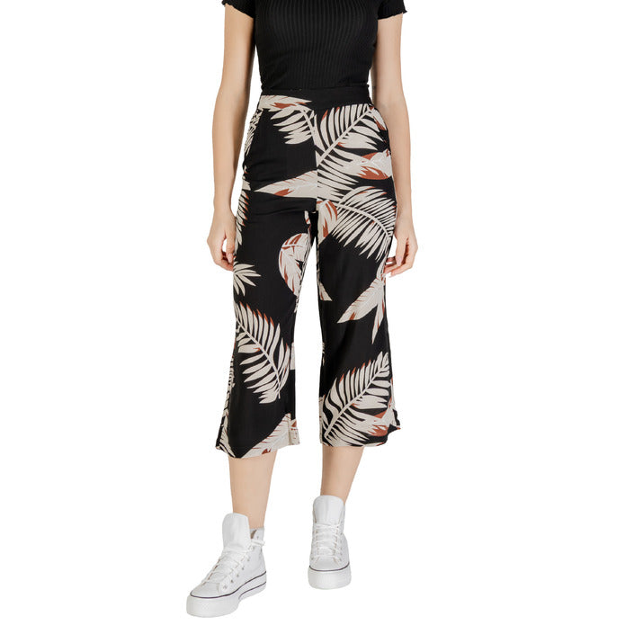 Vero Moda  Women Trousers