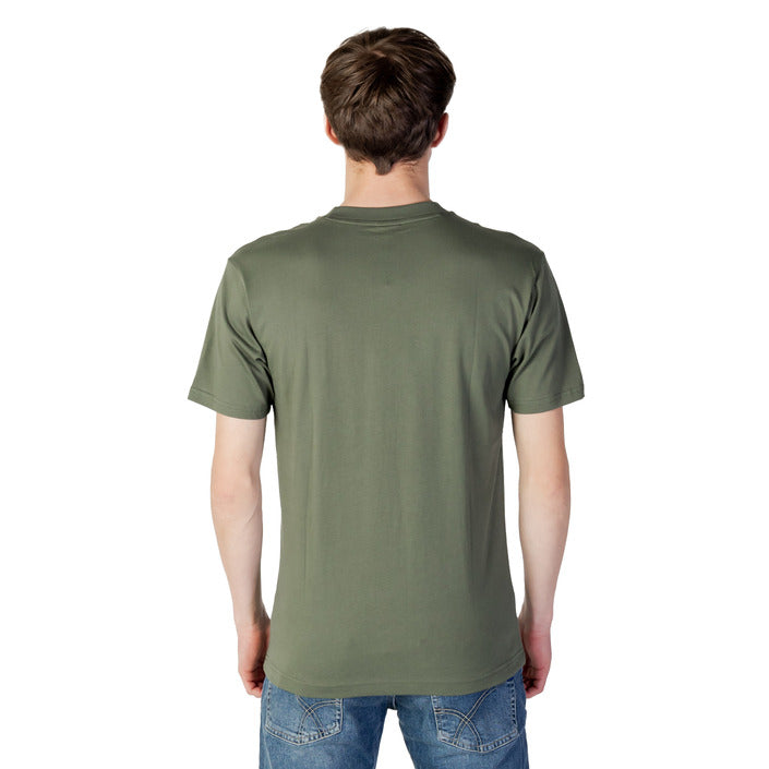 New Balance Men T-Shirt