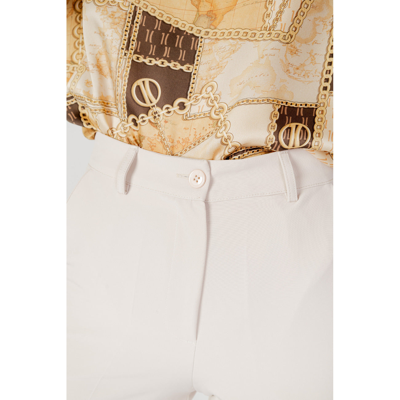 Hanny Deep  Women Trousers