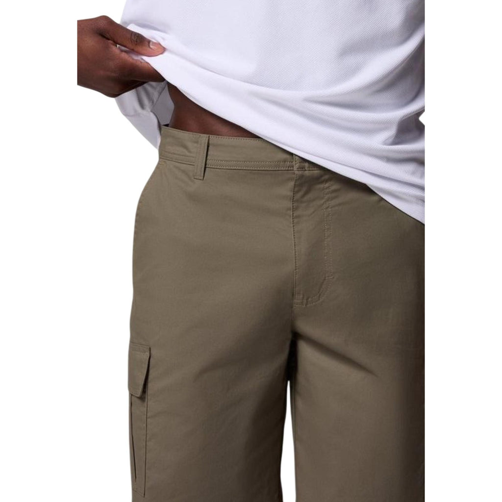 Columbia Men Cotton Shorts Green – side view detail