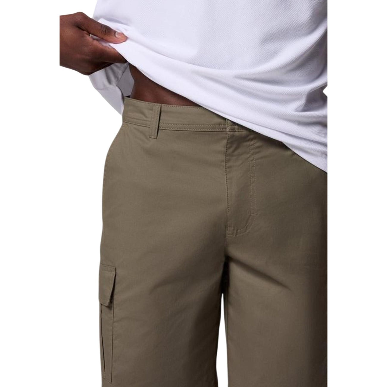 Columbia Men Cotton Shorts Green – side view detail
