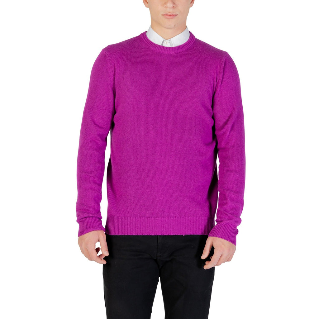 Yos Men Knitwear Cashmere Wool Viscose Fuchsia – front view, round neck, long sleeves