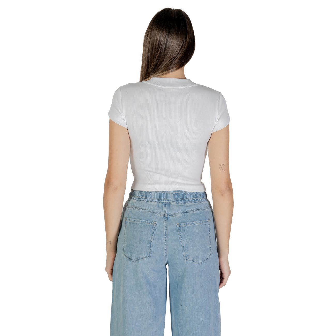 Calvin Klein Jeans - Calvin Klein Jeans  Women T-Shirt