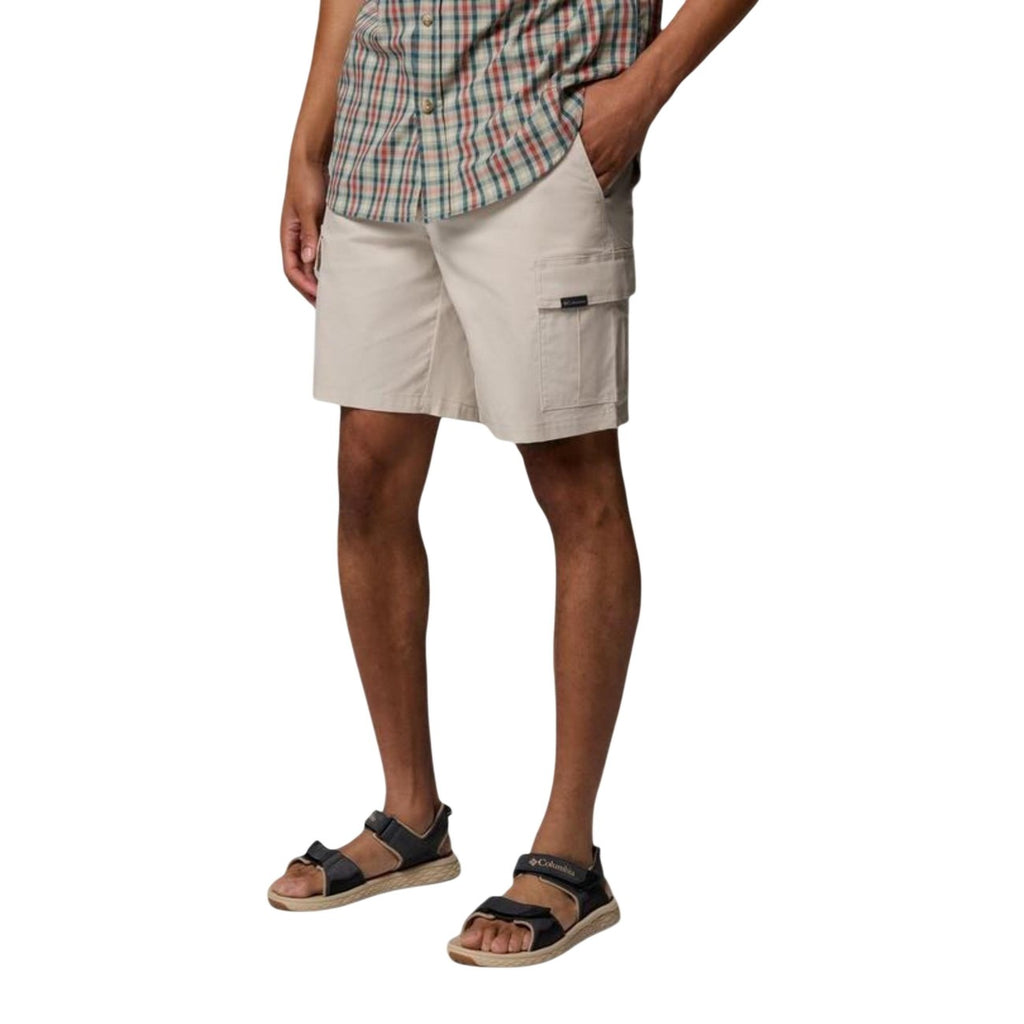 Columbia Men Cotton Shorts Beige – front view, zip and button fastening, front-back-side pockets