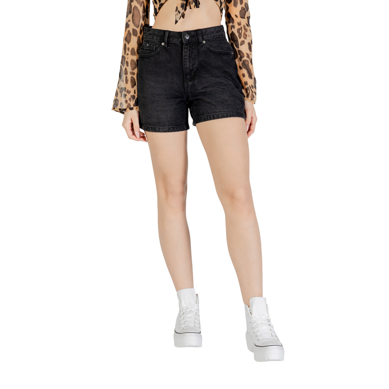 Ichi  Women Short