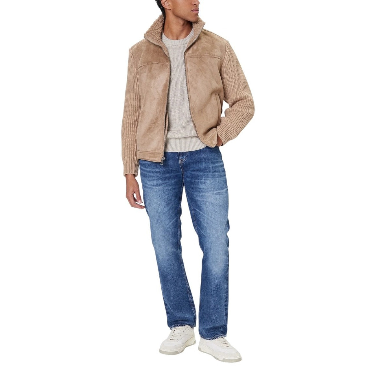 Side view of the beige Guess men jacket highlighting the collar and pockets.